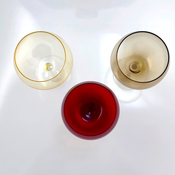 3 Mix & Match globe wine cups. Red, yellow, amber. - Picture 3 of 6